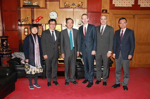 IMG_9965.JPG IMG_9965.JPG