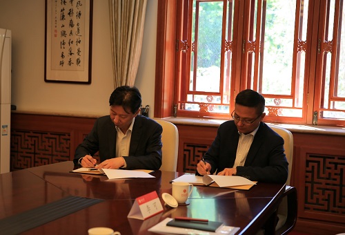 image001.jpg image001.jpg