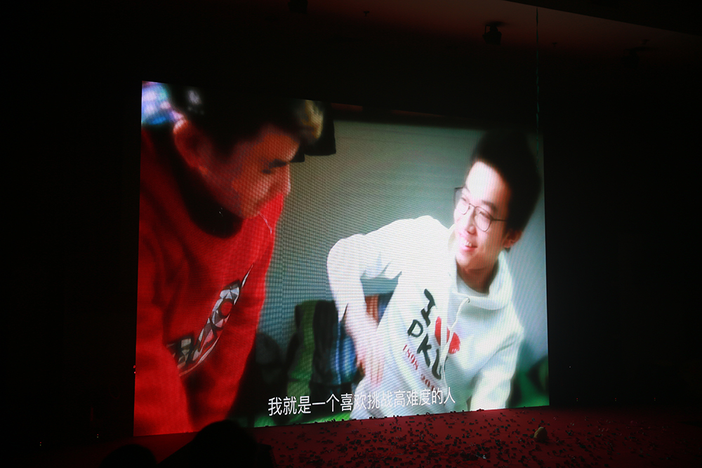 【图1】未名扬帆班微电影.jpg 【图1】未名扬帆班微电影.jpg