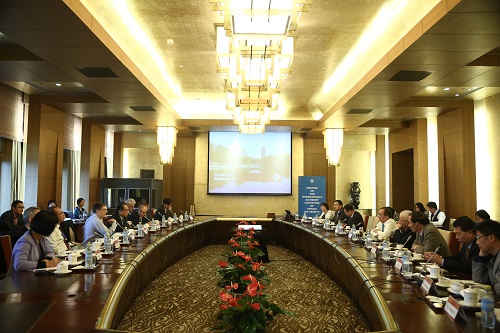 2V8A3606.JPG 2V8A3606.JPG