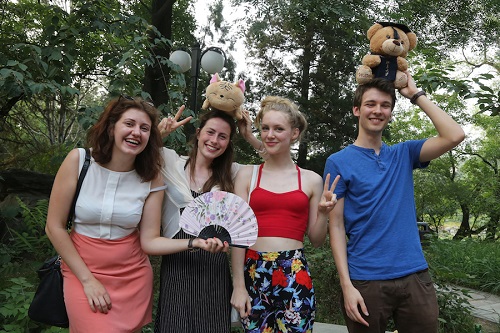 Happy Hours.JPG Happy Hours.JPG