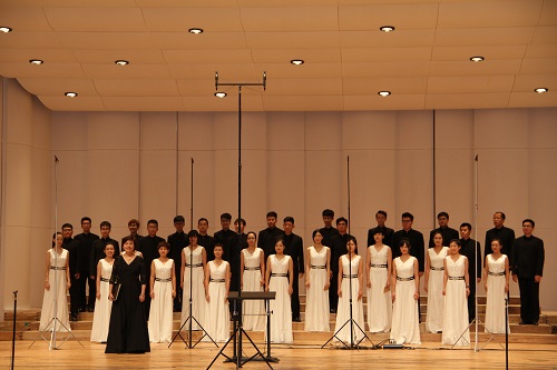 北大学生合唱团演出.JPG 北大学生合唱团演出.JPG