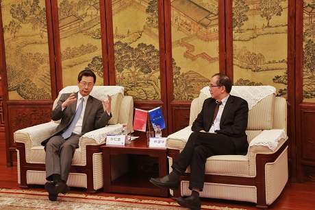 02-mini.jpg 02-mini.jpg