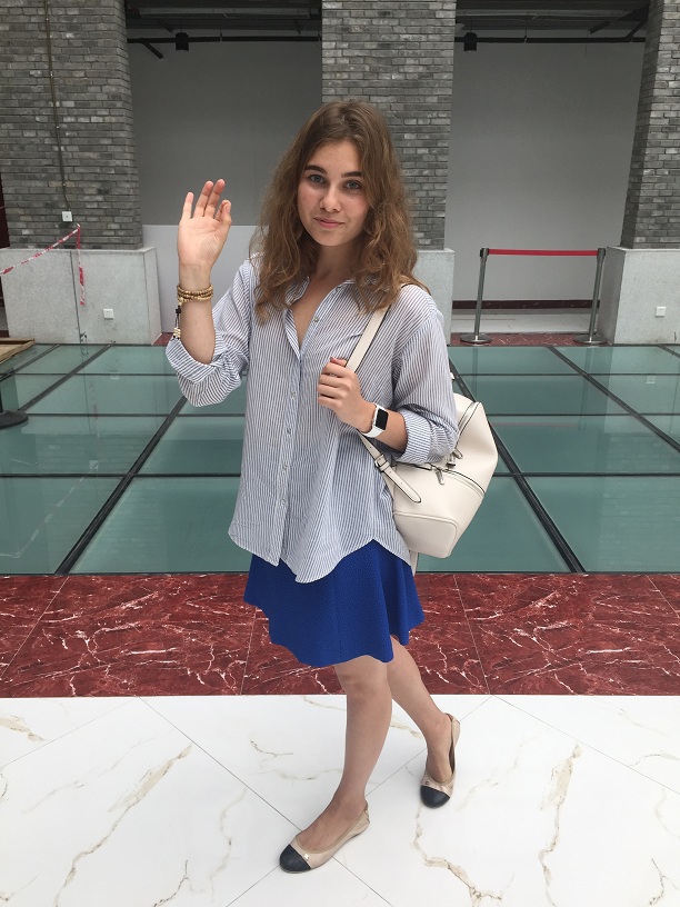 1034207022.jpg 1034207022.jpg