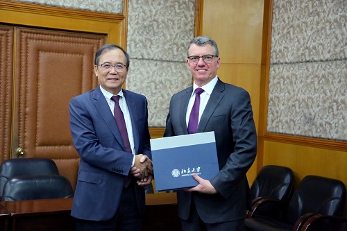 C11A0070.JPG C11A0070.JPG