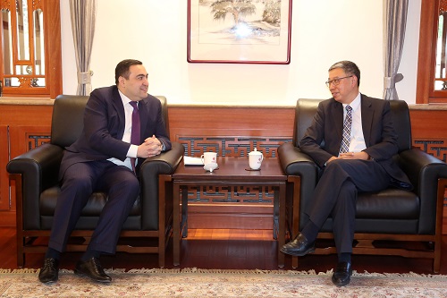 微信图片_20171121170152.jpg 微信图片_20171121170152.jpg